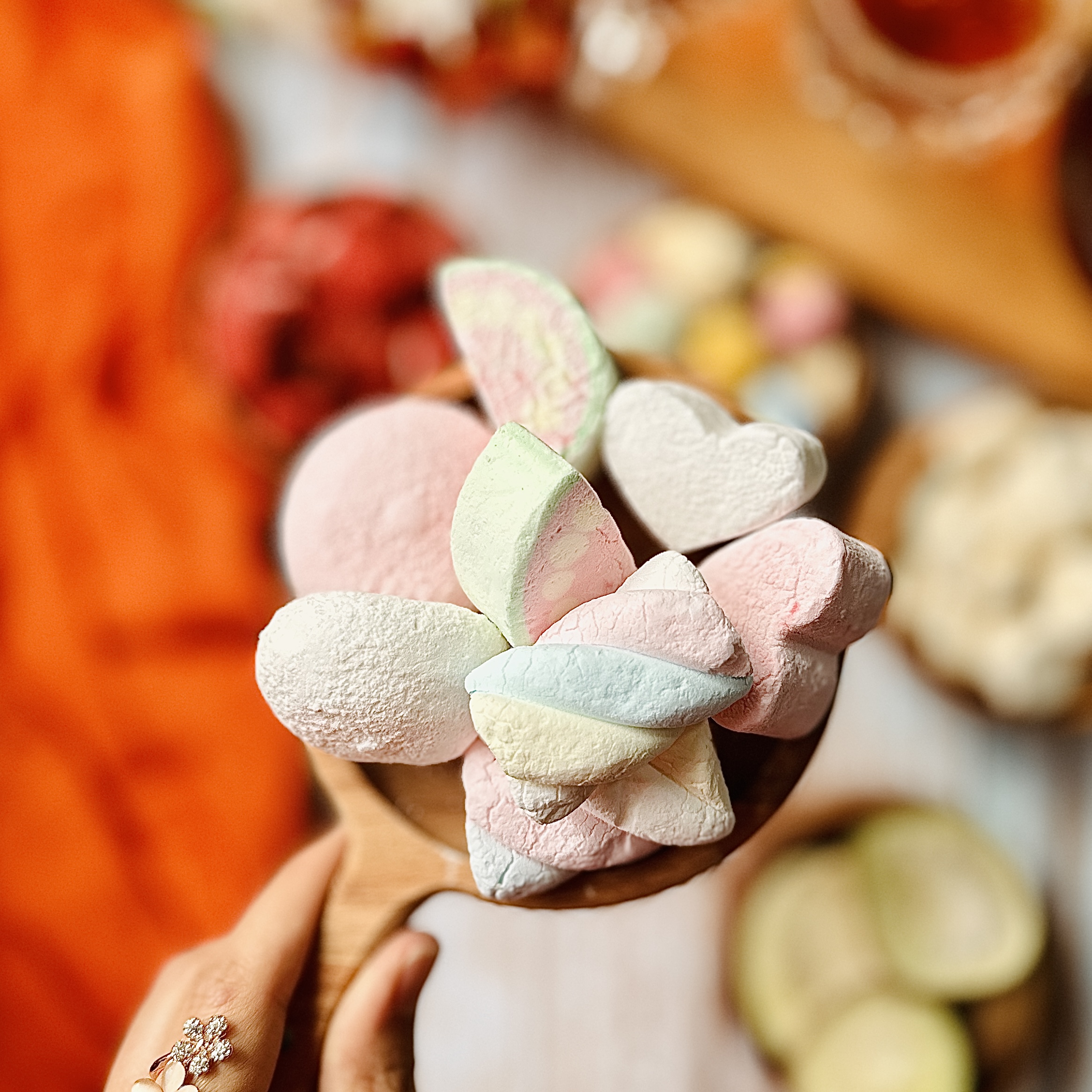 تصویر مارشمالو پفکی مخلوط 